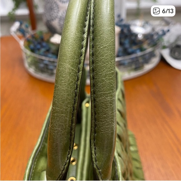 Authentic Miu Miu Matelasse by Prada - Picture 6 of 13